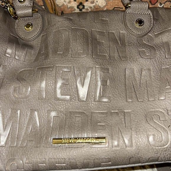Steve Madden tote - Picture 7 of 10